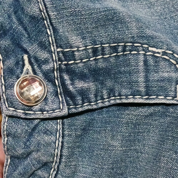 Xhilaration low rise blue jean Bermuda shorts with back pockets Sz 3 juniors - Picture 7 of 10